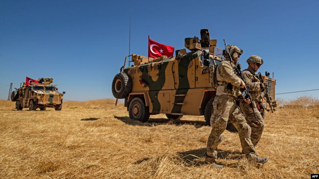 تهديدي قوي من فرنسا ل تركيا أي مبادرة تهدد الحرب ضد داعش