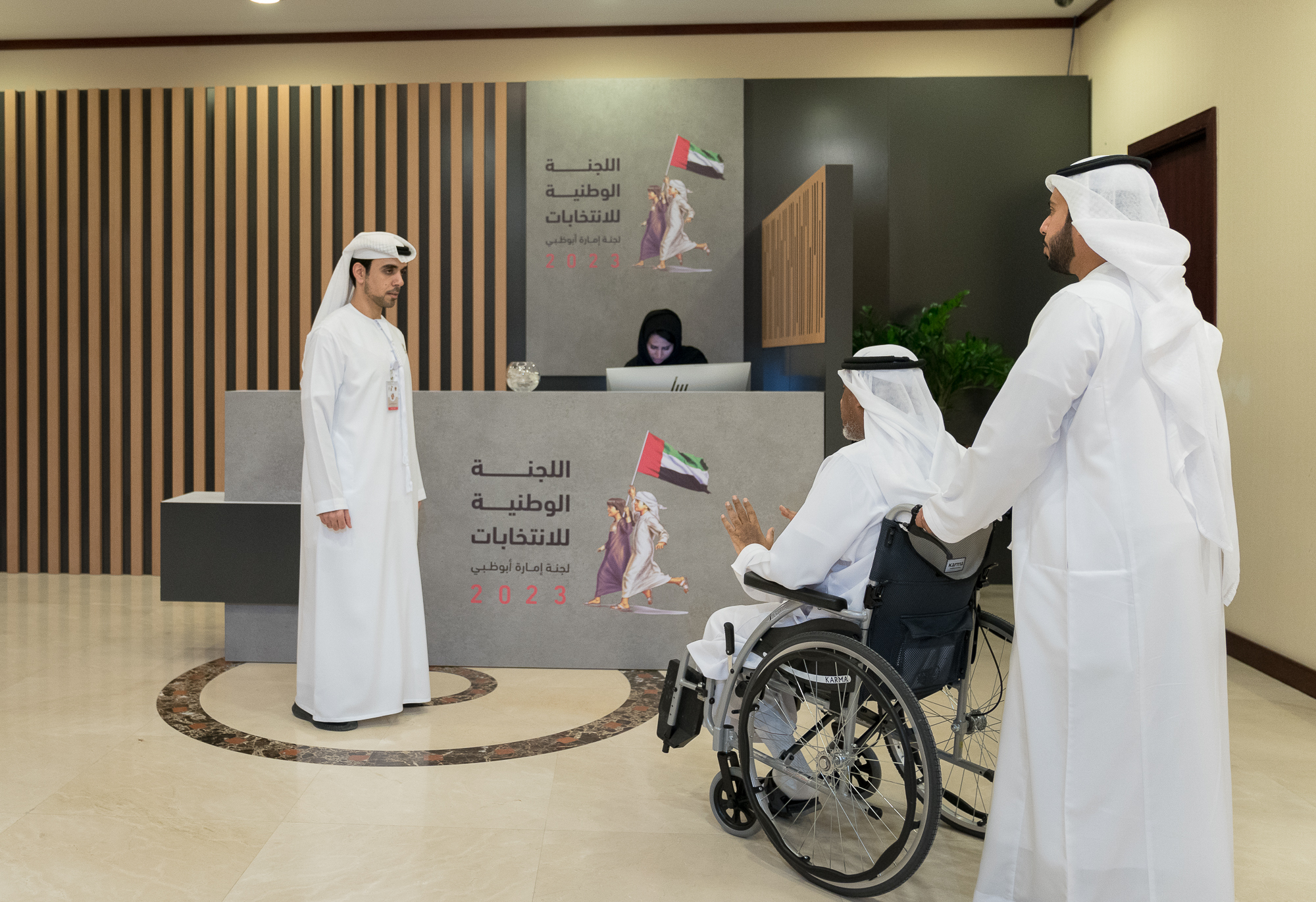 دبي : اللجنة الوطنية للانتخابات تستقبل 162 طلب ترشح في اليوم الأول ..
